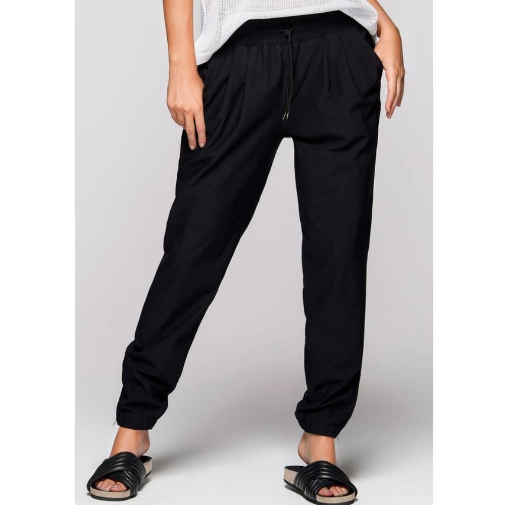 Lorna Jane Luxury Ankle-Zip Jogger Pant in Black - Picture 2 of 11
